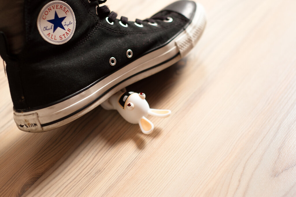 Rayman Rabbid Converse Chucks