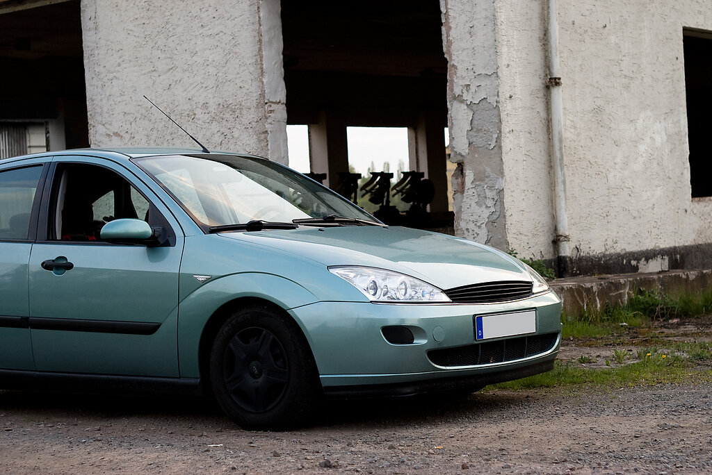 Industriegebäude Ford Focus