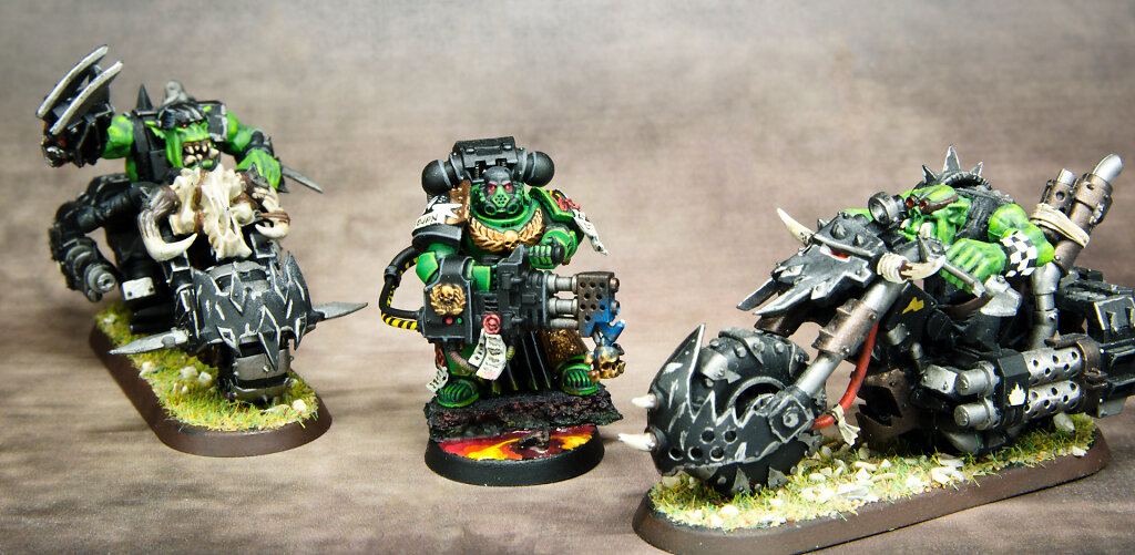 Ork Bike und Spacemarine Warhammer 40K